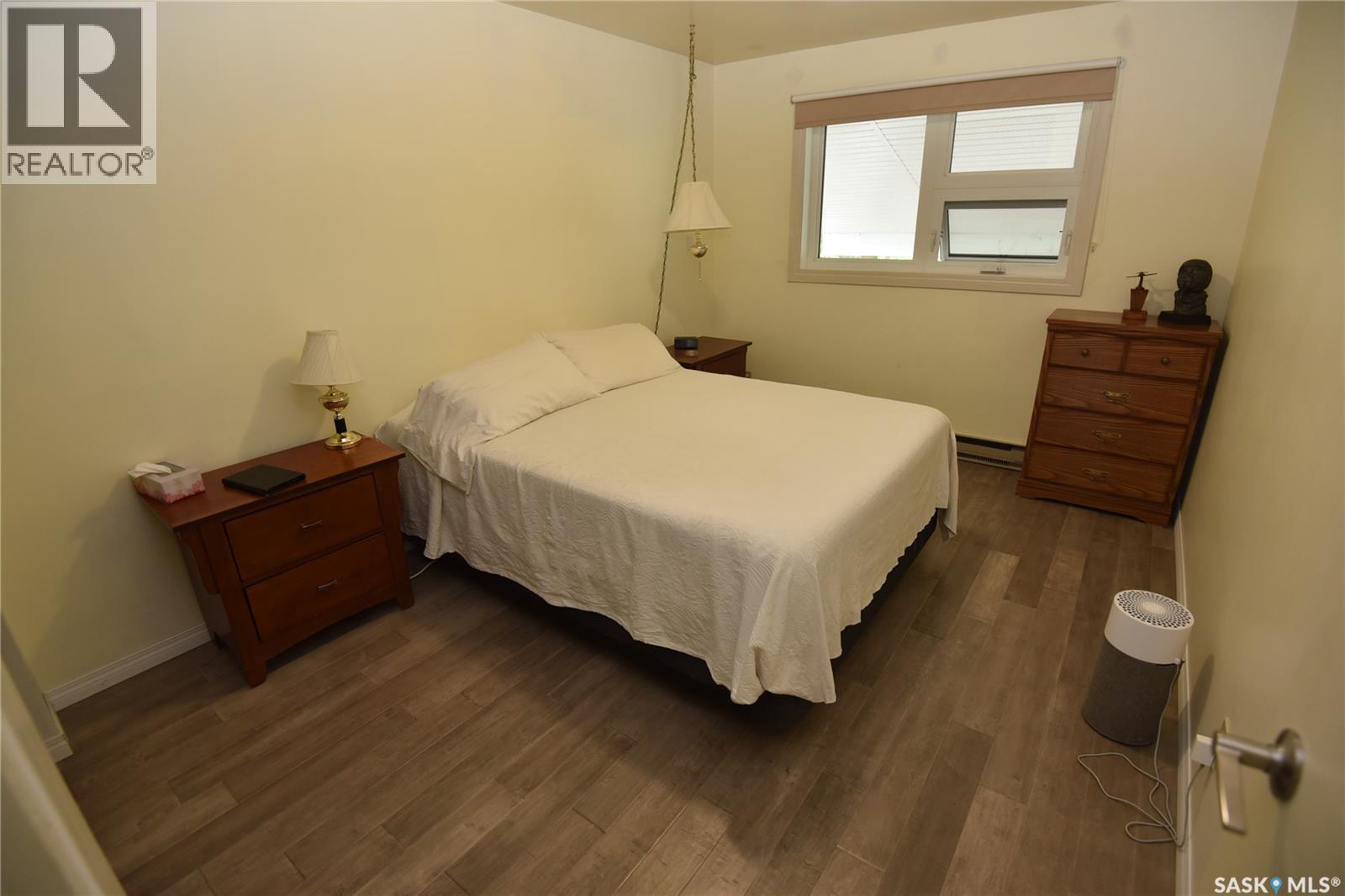 818 Kelsey DRIVE - 22