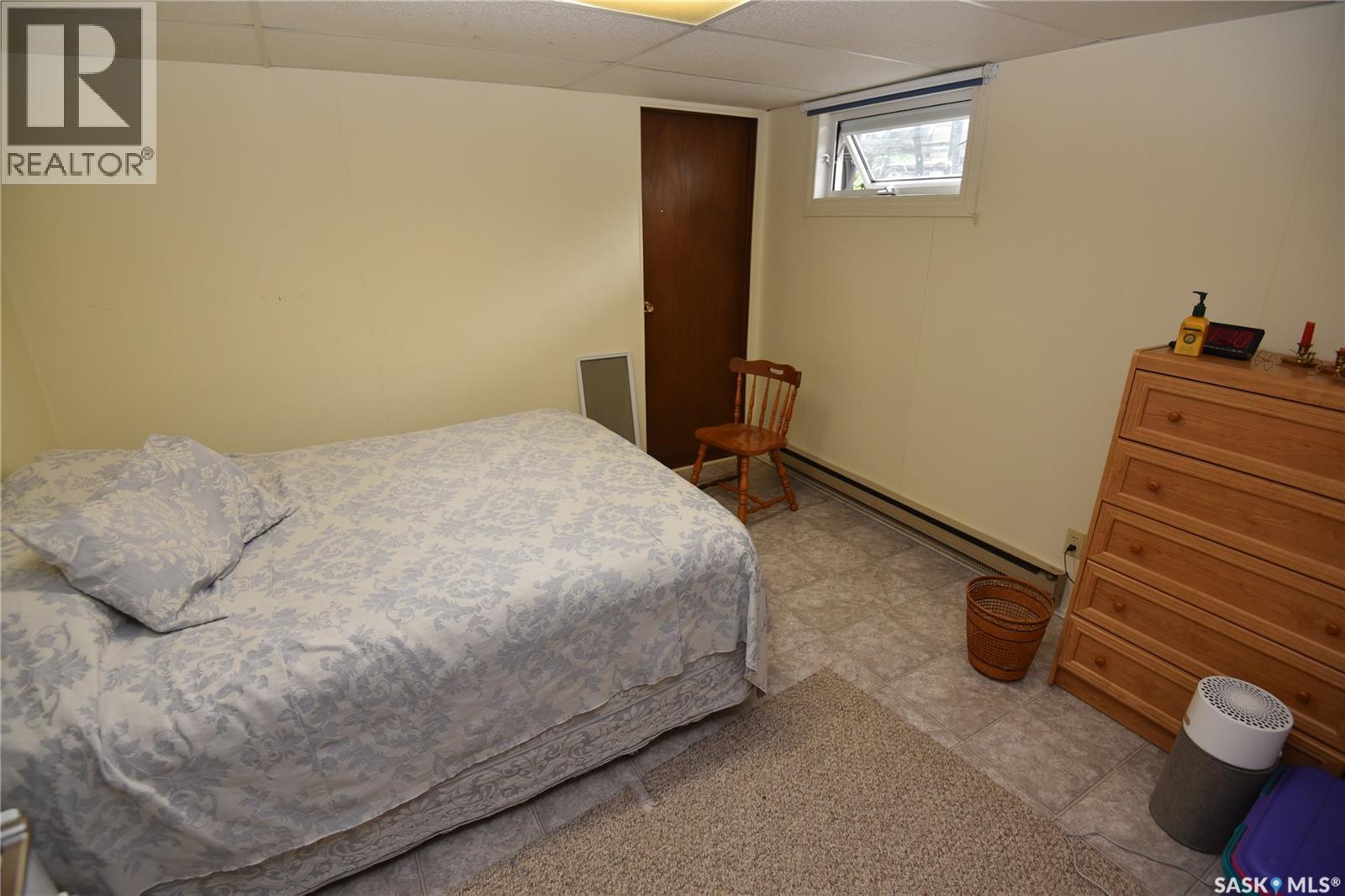 818 Kelsey DRIVE - 33