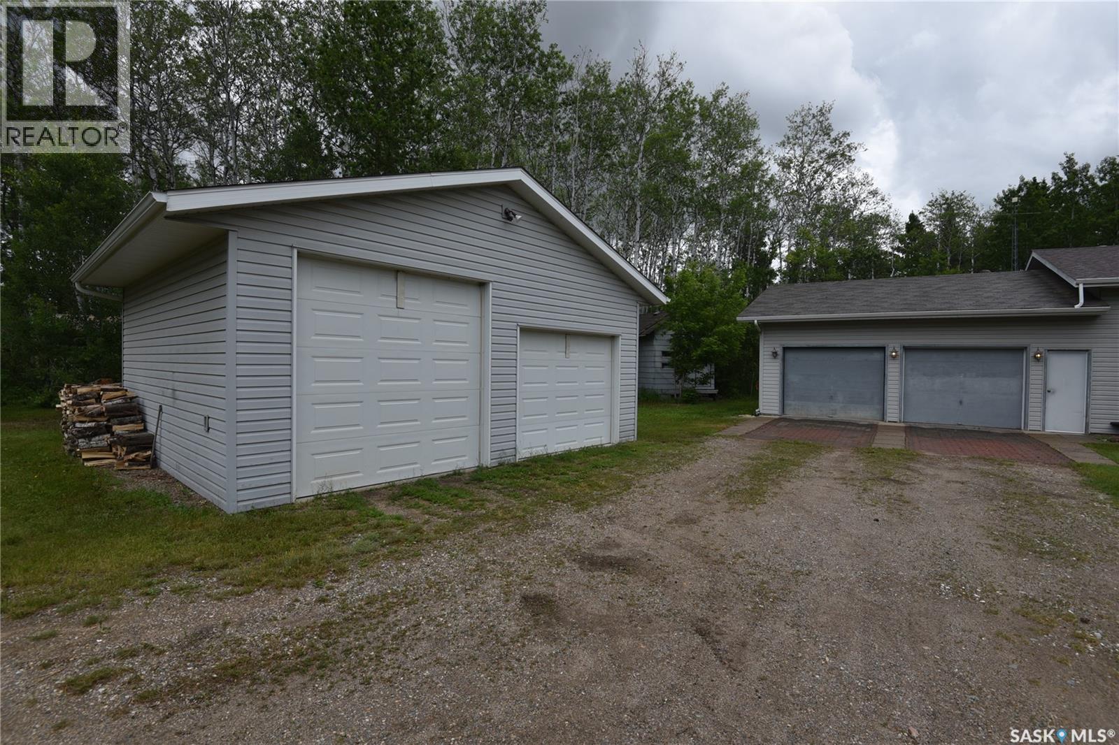 818 Kelsey DRIVE - 42