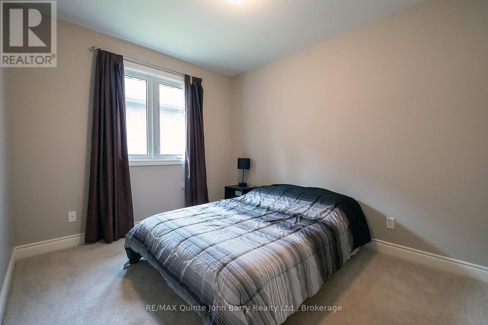 4 ALGONQUIN AVENUE - 19