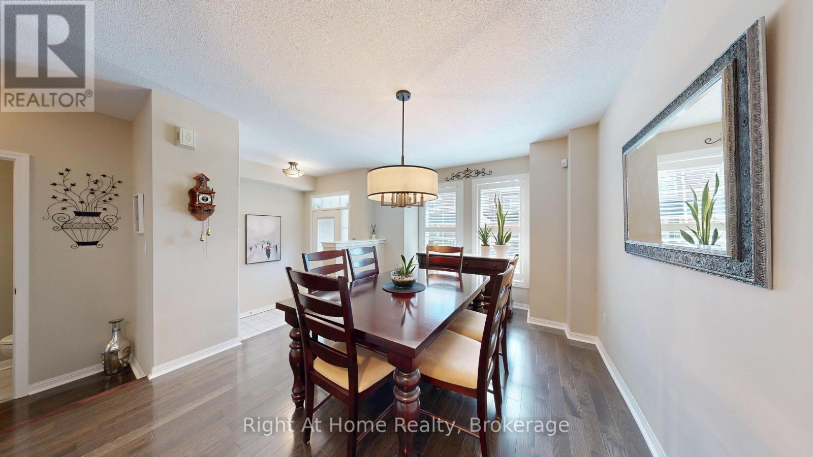 40 TORR LANE - 11