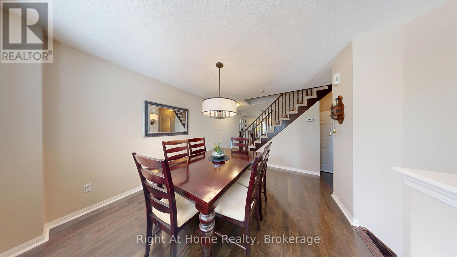 40 TORR LANE - 12