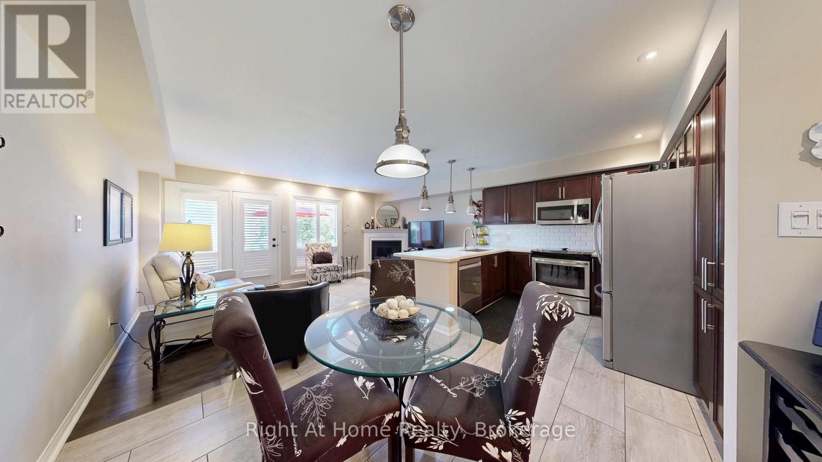 40 TORR LANE - 15