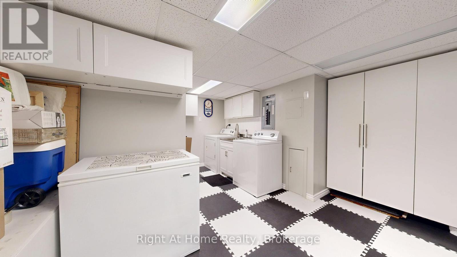 40 TORR LANE - 47