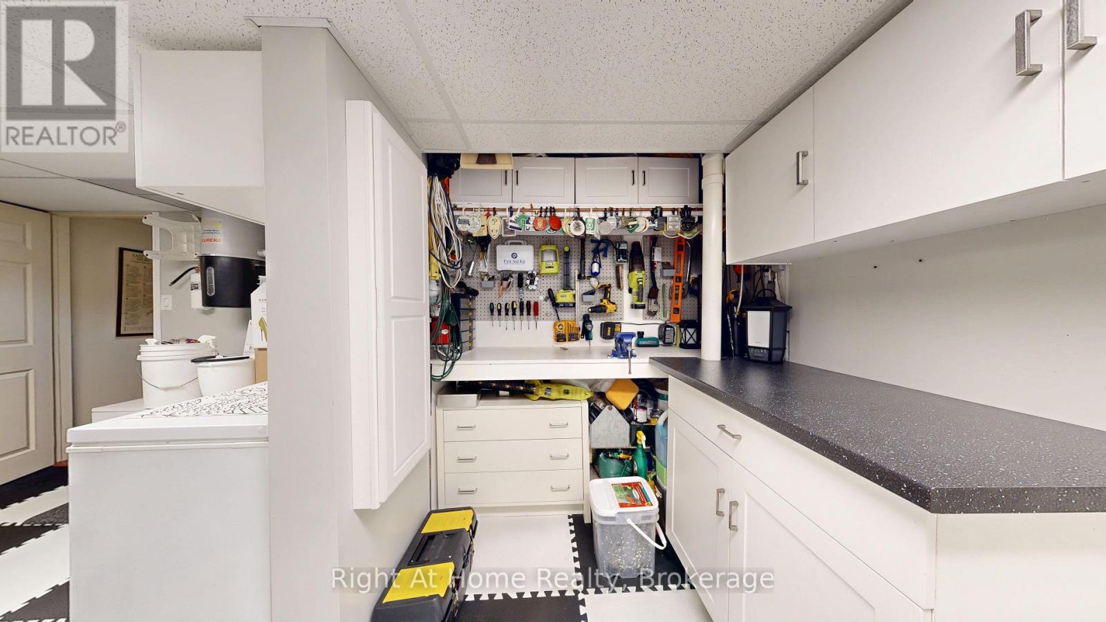 40 TORR LANE - 48