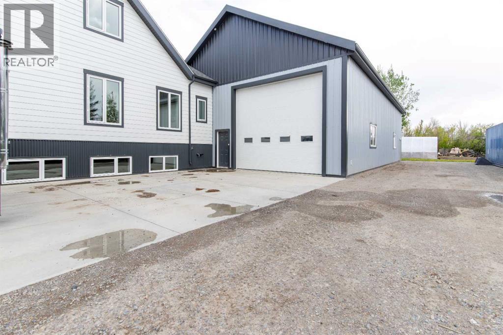 250058 Township Road 92 - 48