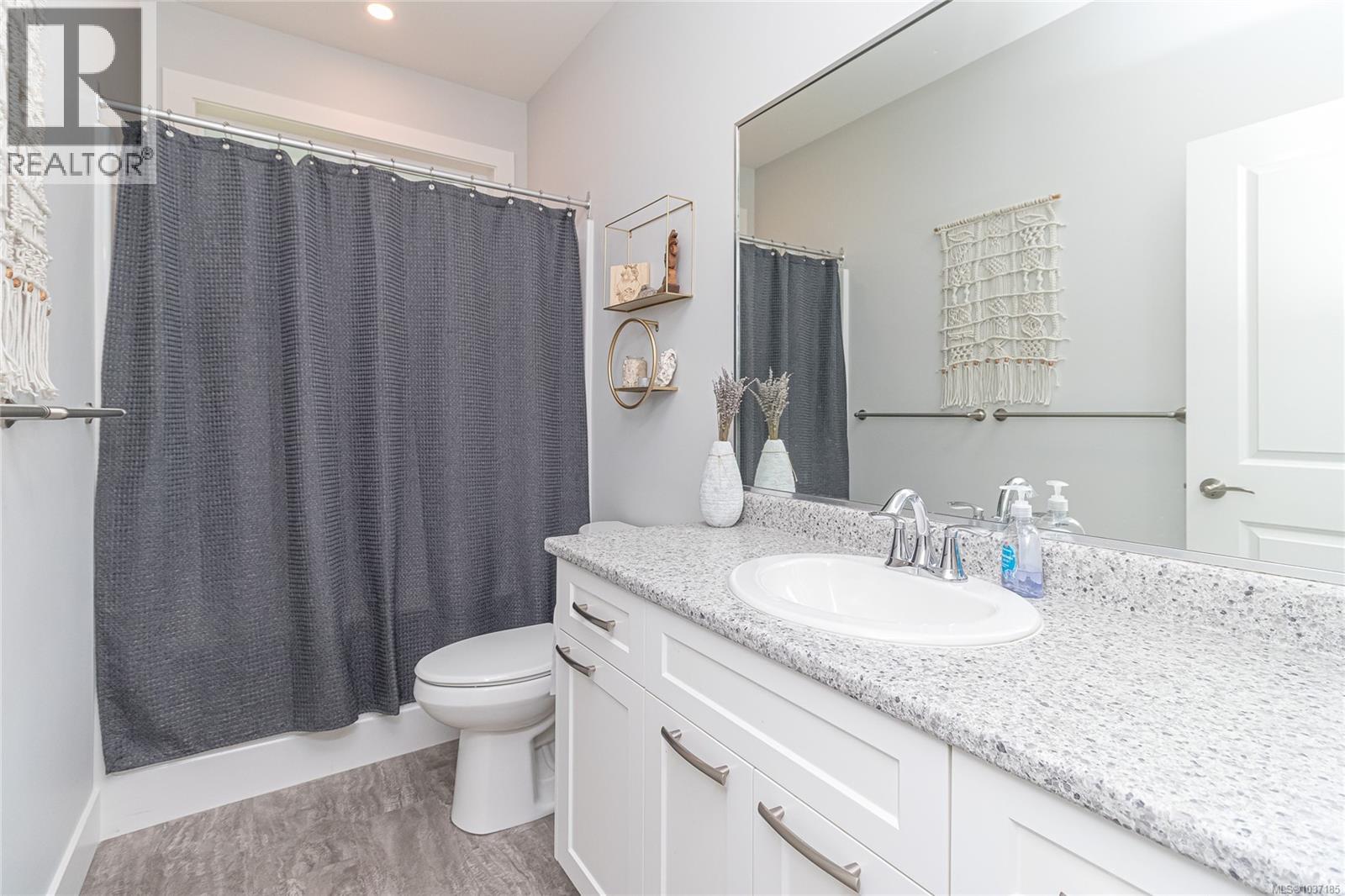 3205 Douglas St - 13
