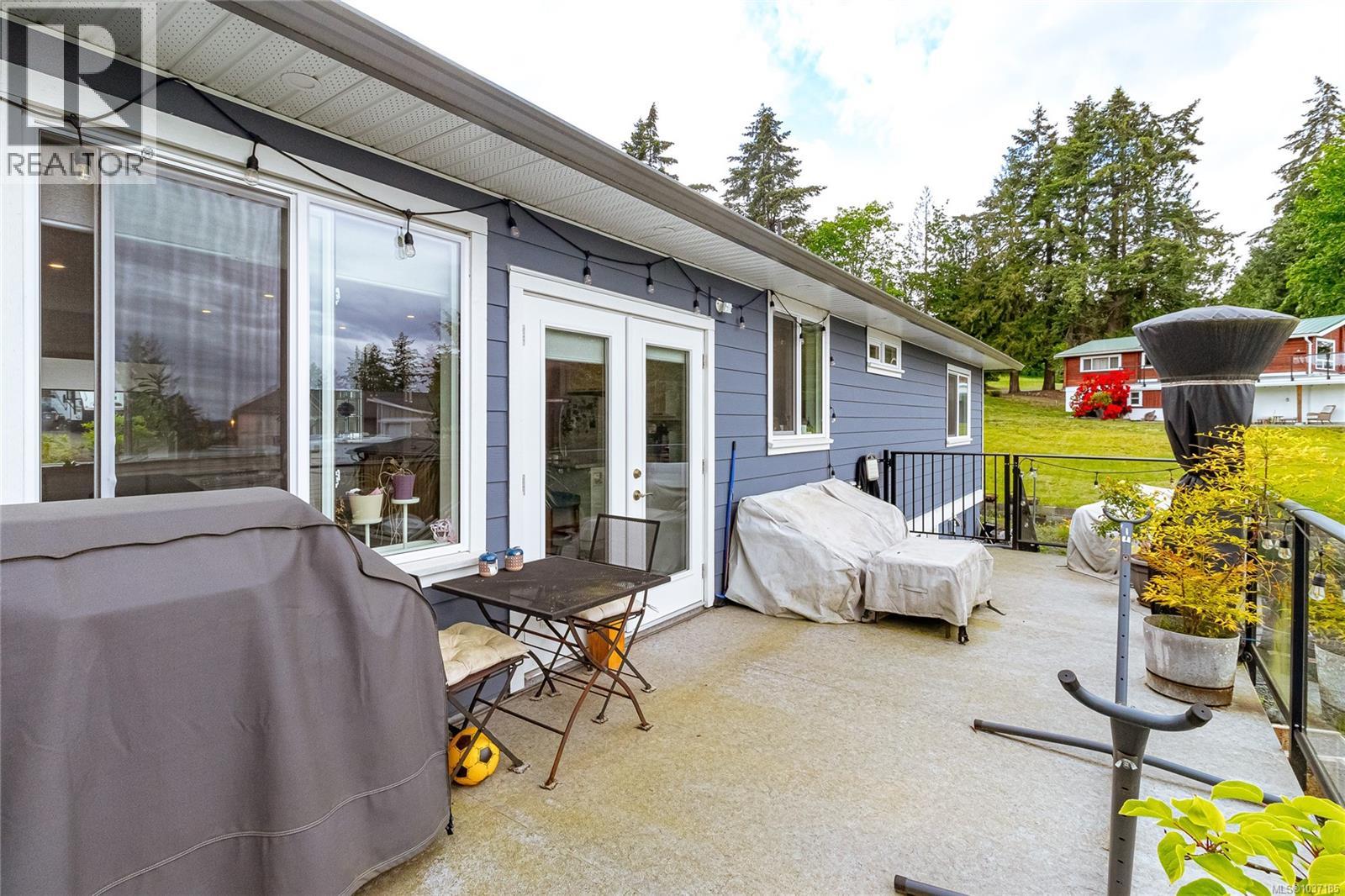 3205 Douglas St - 20
