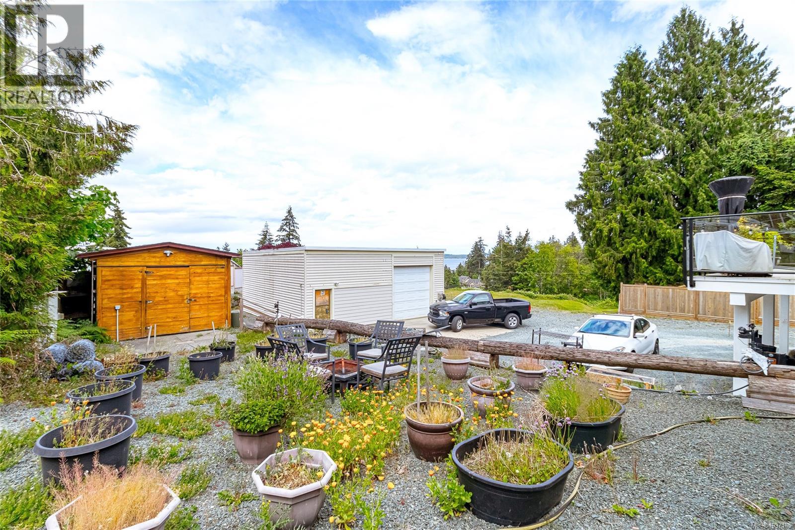 3205 Douglas St - 31