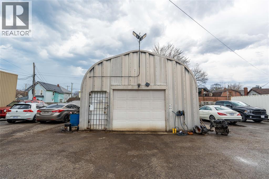 116 Vidal STREET North, Sarnia — photo 3