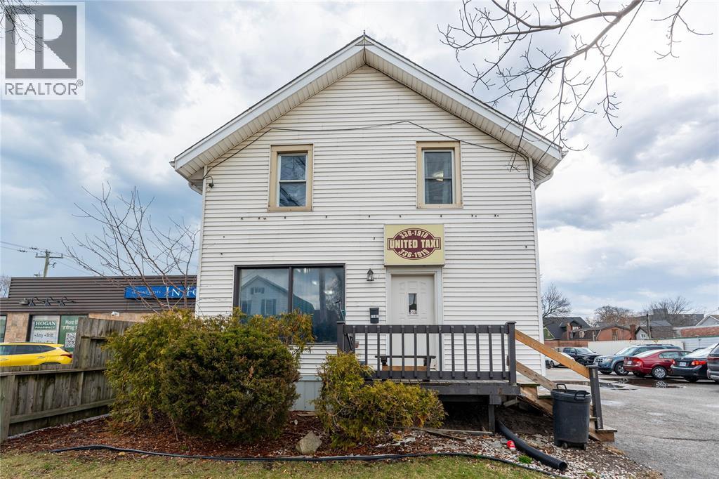 116 Vidal STREET North, Sarnia — photo 2