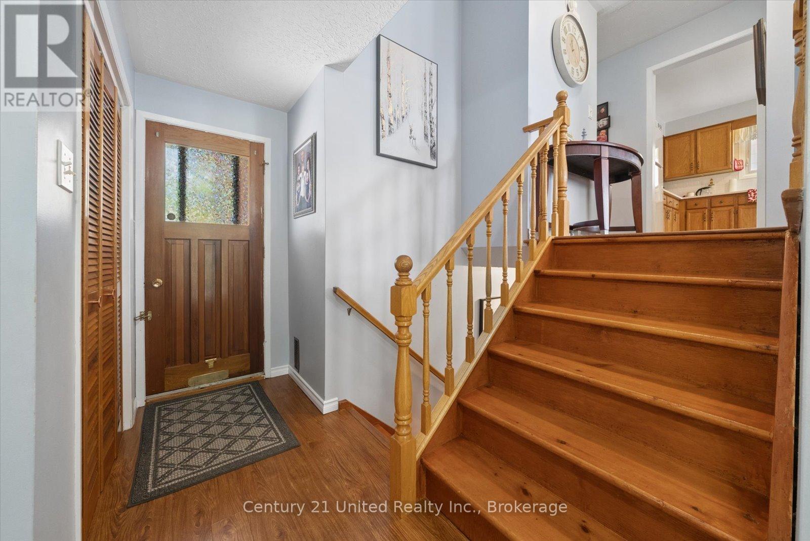 1824 MAPLERIDGE DRIVE - 31