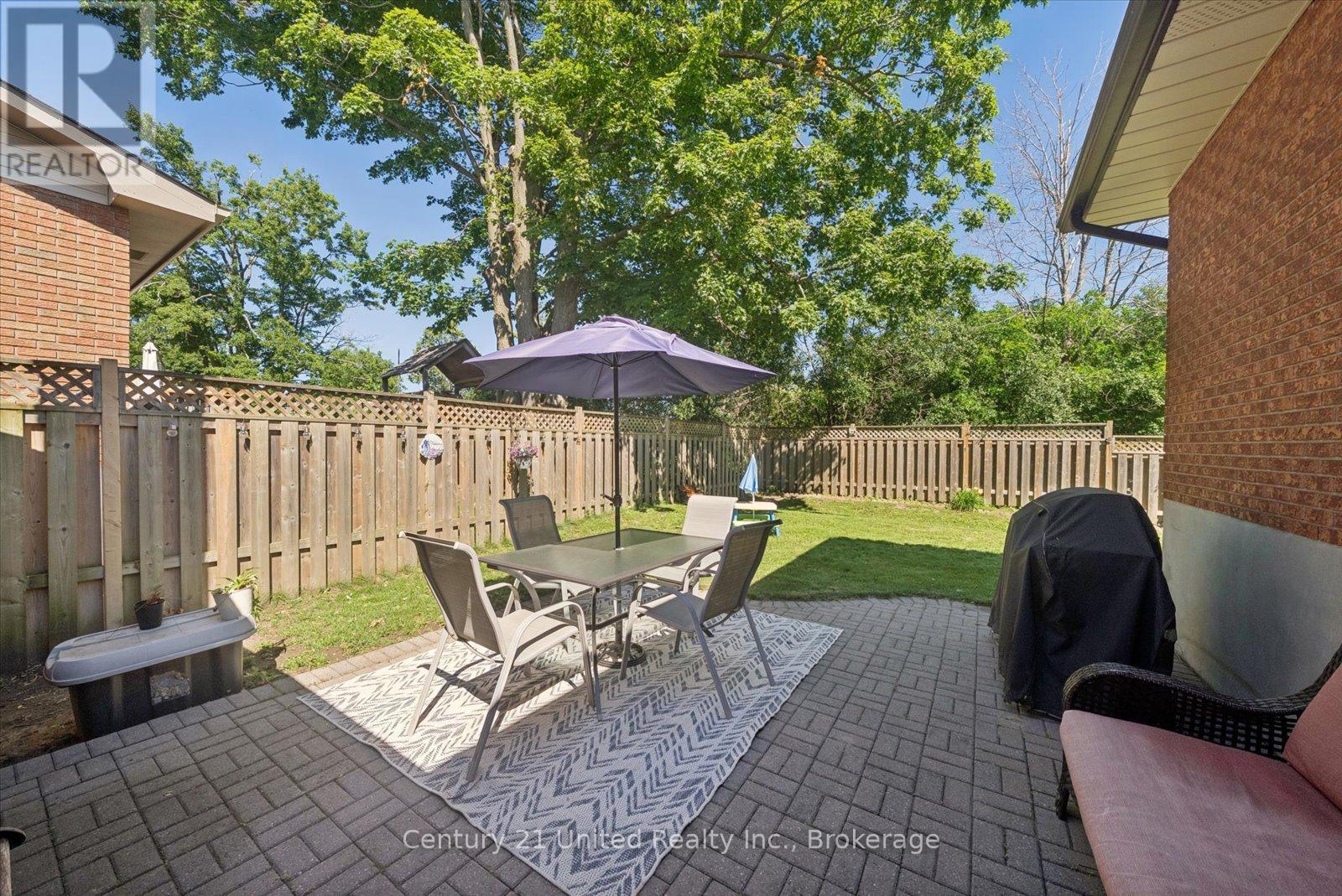 1824 MAPLERIDGE DRIVE - 37
