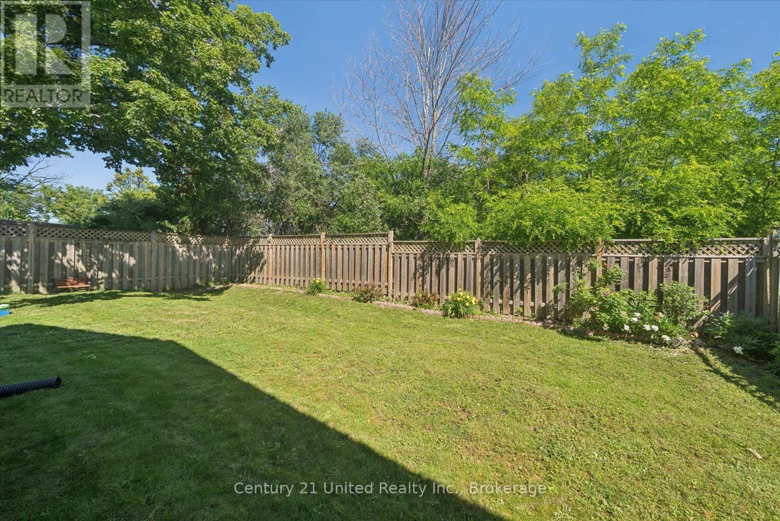 1824 MAPLERIDGE DRIVE - 40