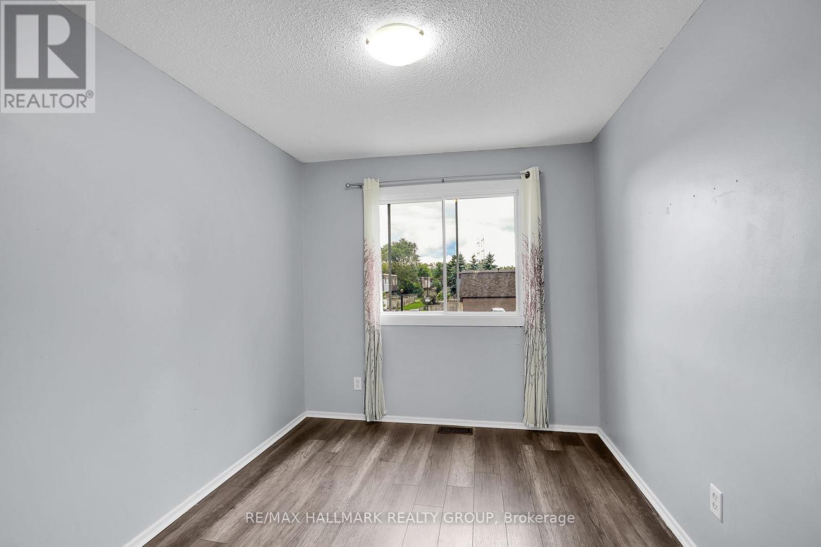 2912 FAIRLEA CRESCENT - 15
