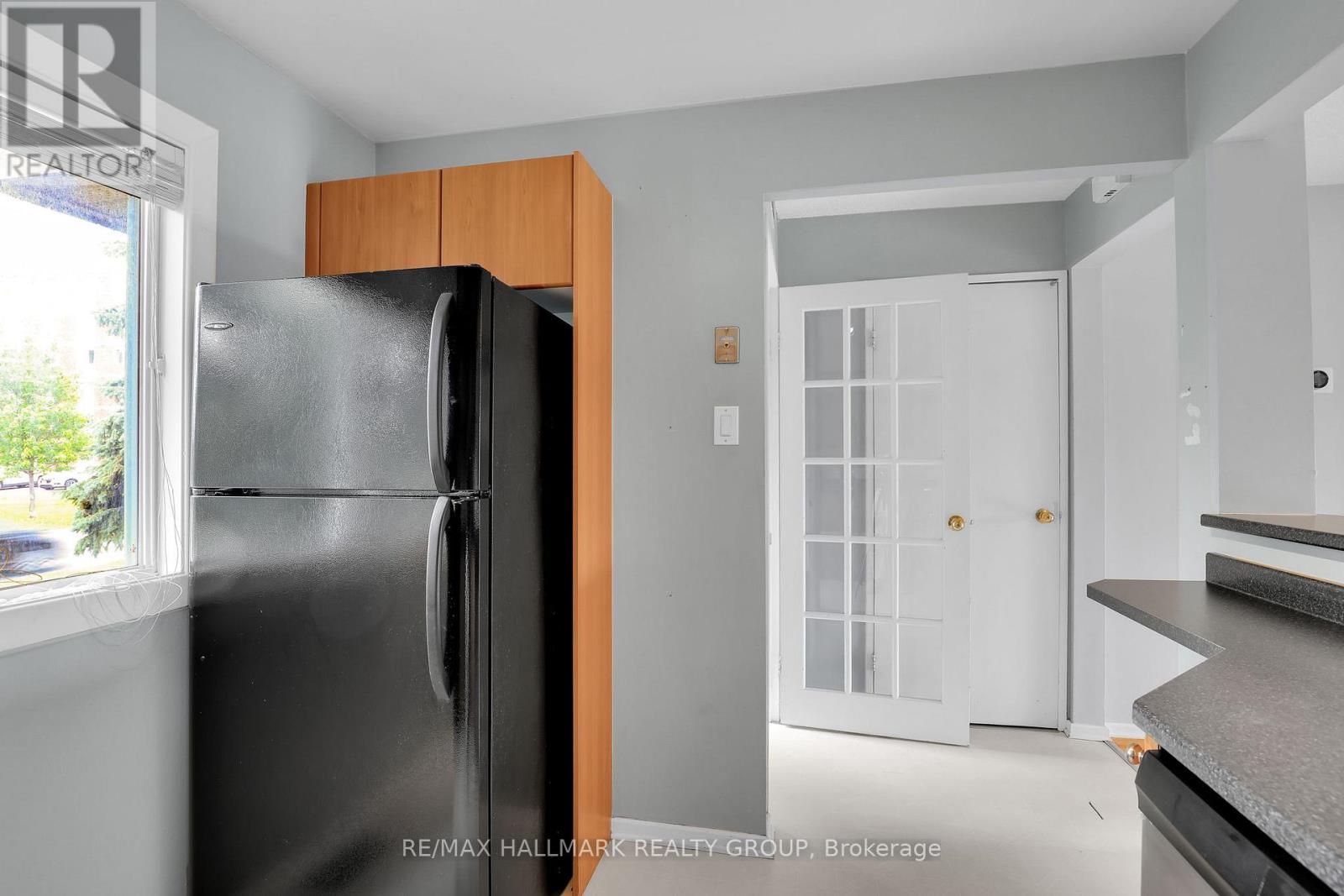 2912 FAIRLEA CRESCENT - 5