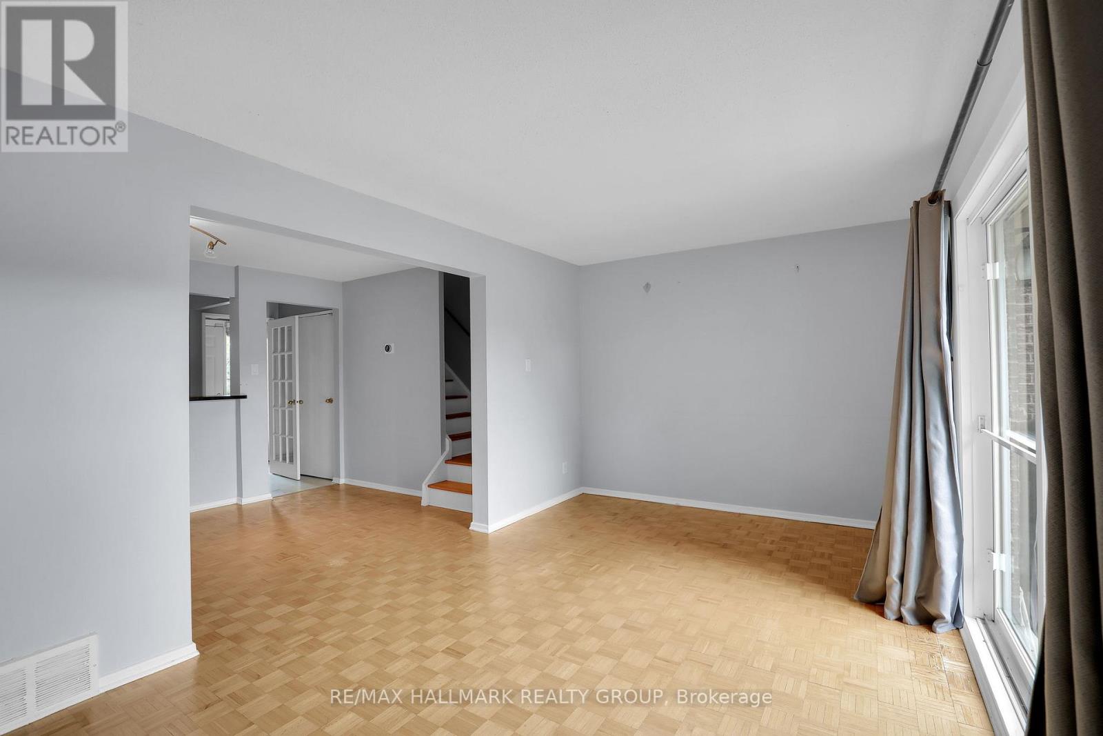 2912 FAIRLEA CRESCENT - 8