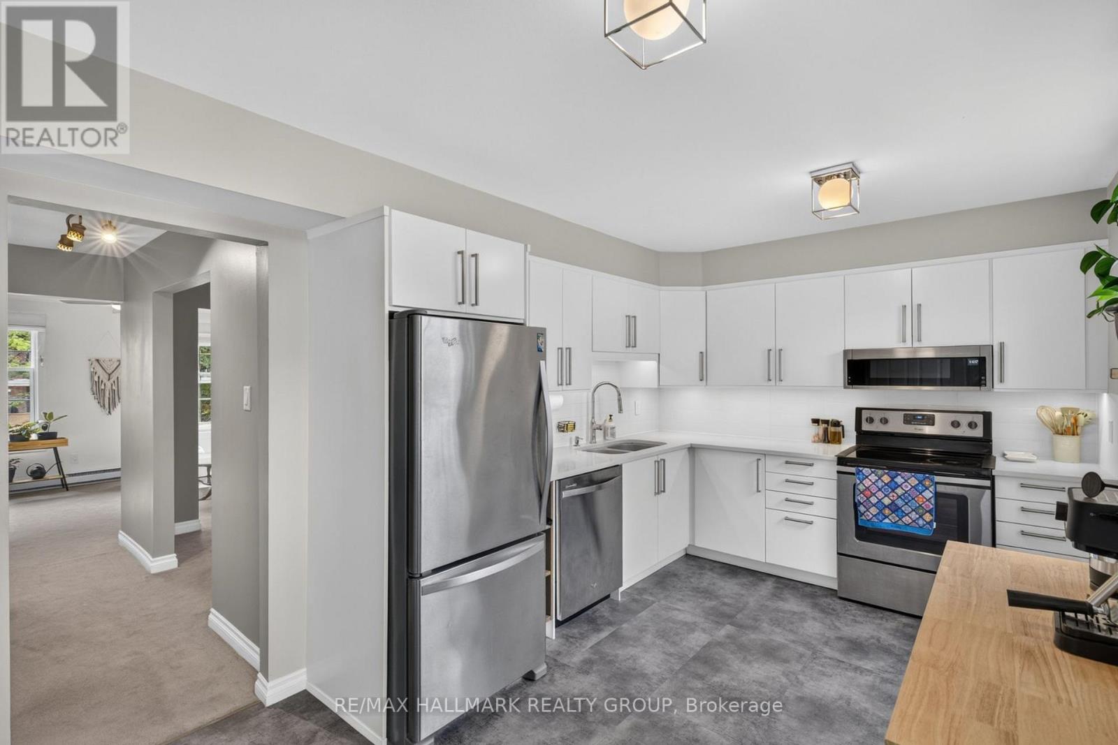 3 Bed, 3 Bath House for Rent in Ottawa – 92 APPLEBY PRIVATE, Ottawa – MLS# X13483426 - Image 16