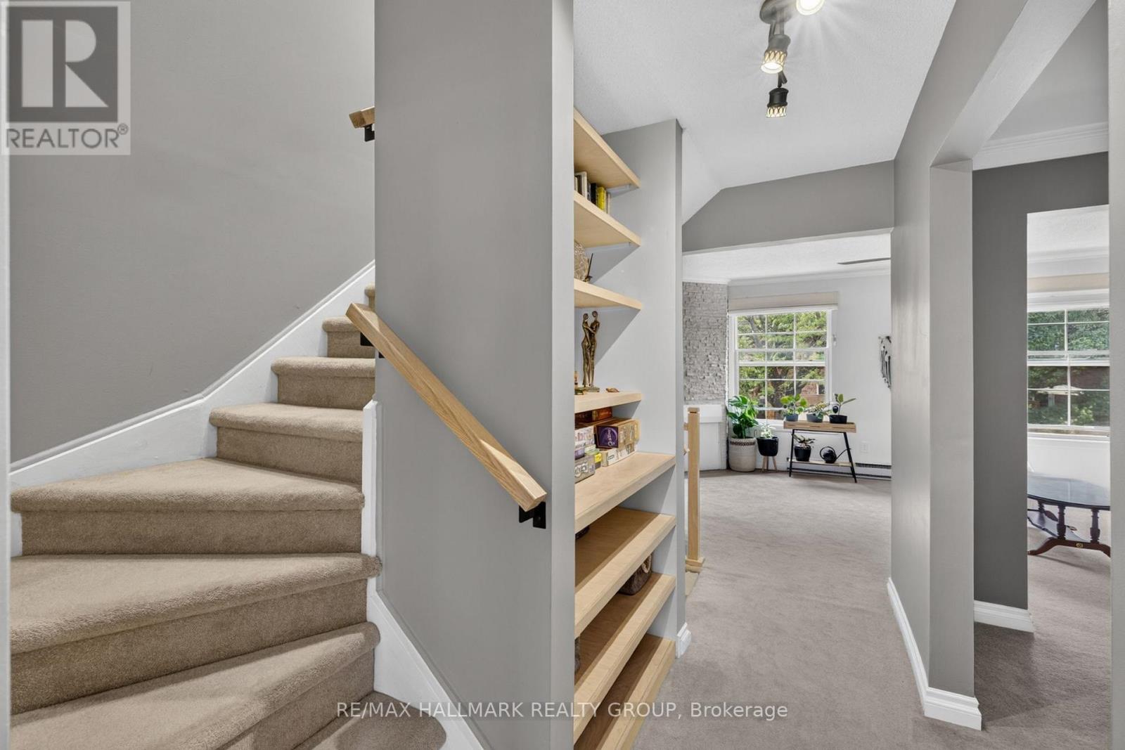 3 Bed, 3 Bath House for Rent in Ottawa – 92 APPLEBY PRIVATE, Ottawa – MLS# X13483426 - Image 20