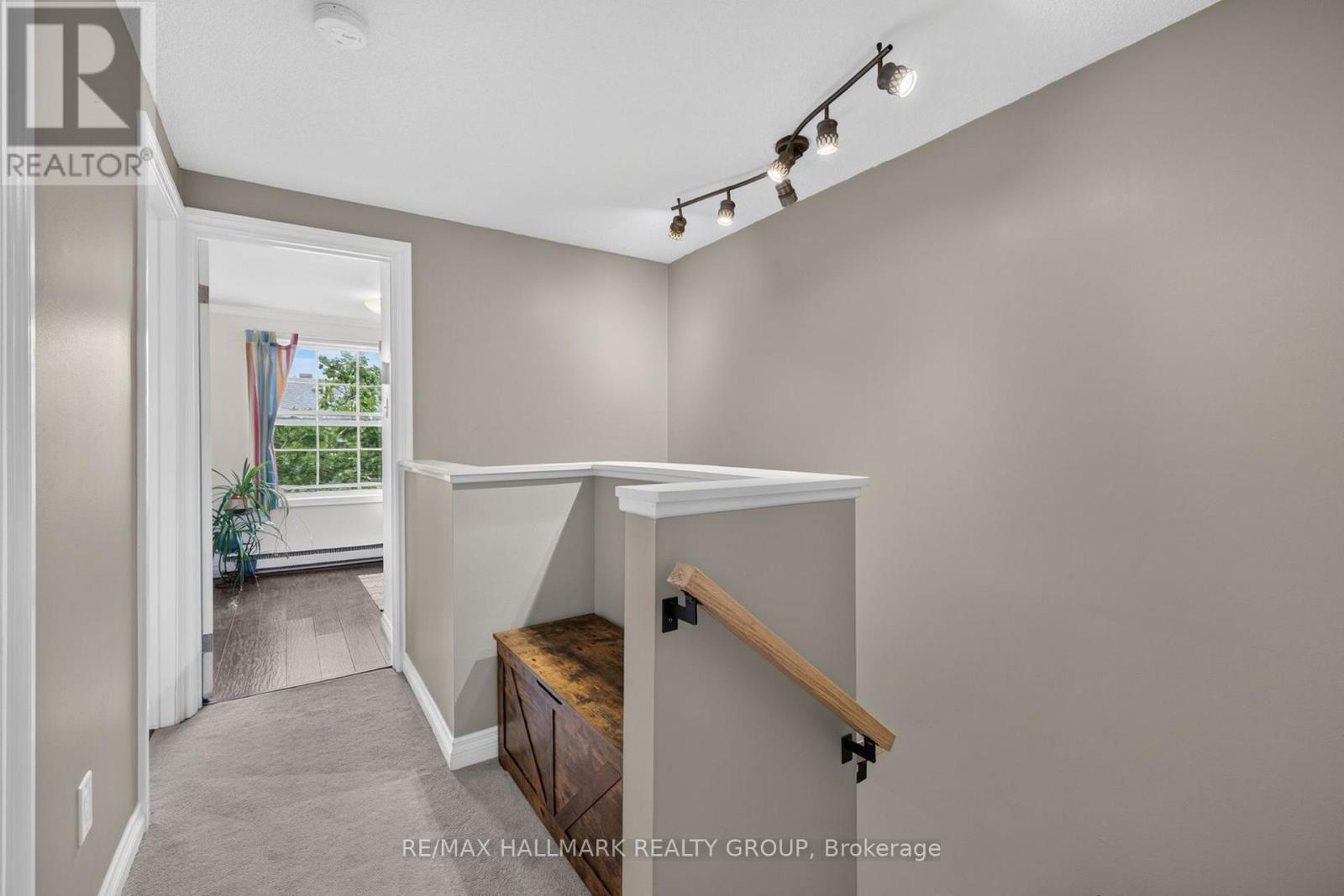 3 Bed, 3 Bath House for Rent in Ottawa – 92 APPLEBY PRIVATE, Ottawa – MLS# X13483426 - Image 21