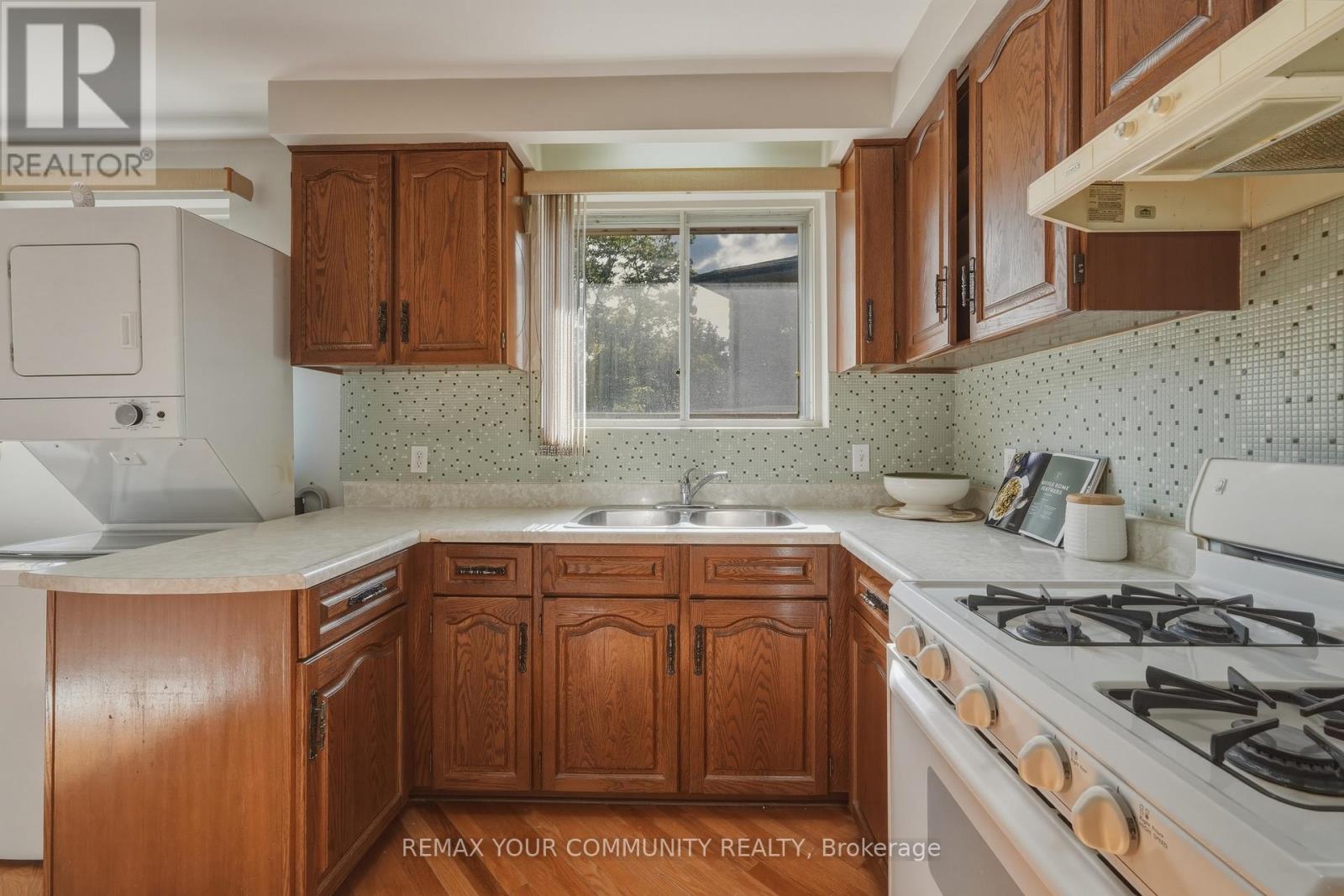3091 RYMAL ROAD - 14