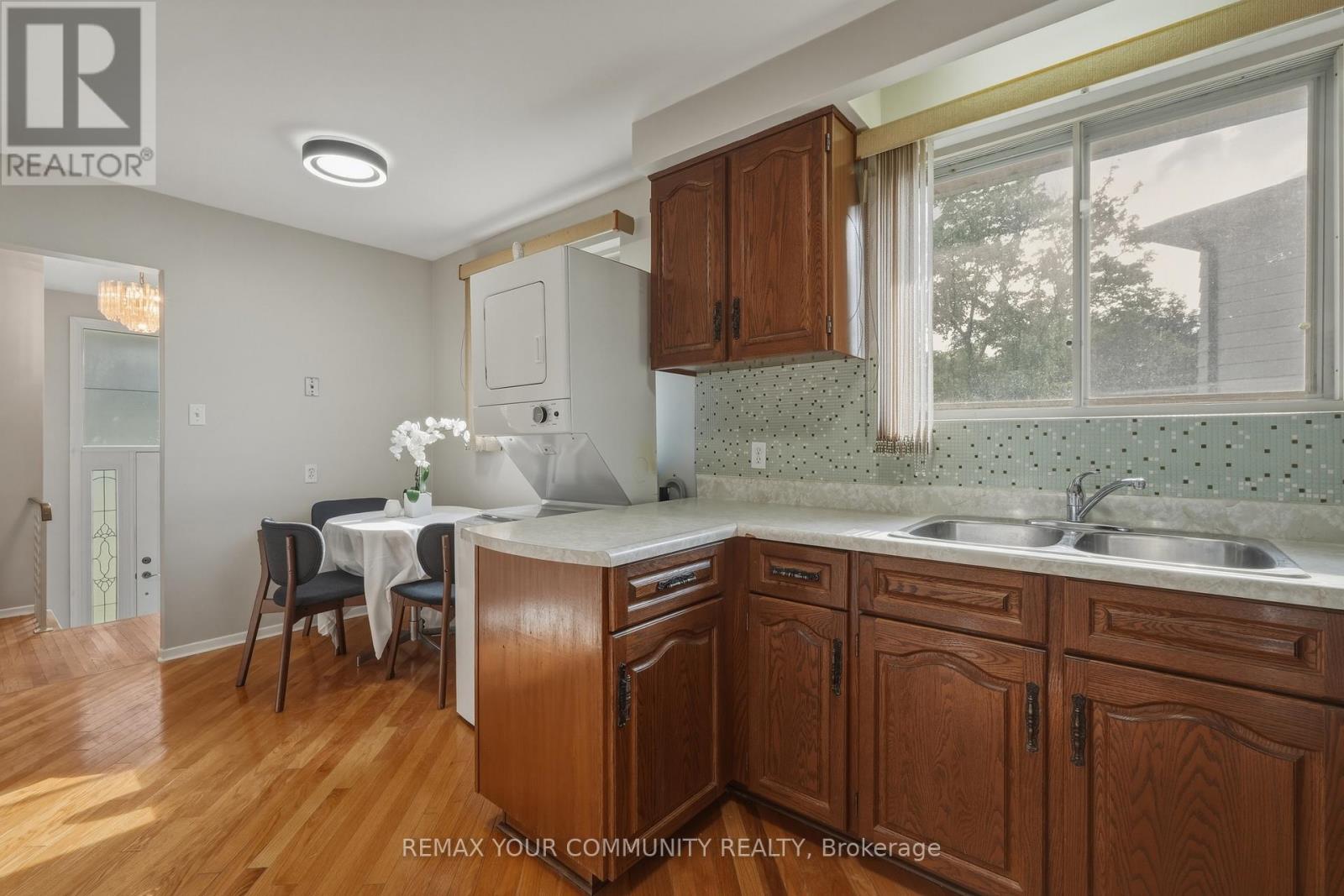 3091 RYMAL ROAD - 17