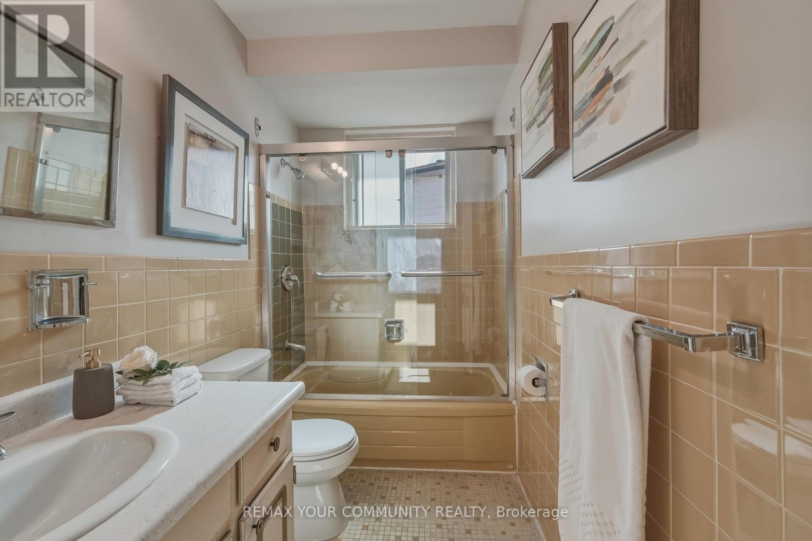 3091 RYMAL ROAD - 23