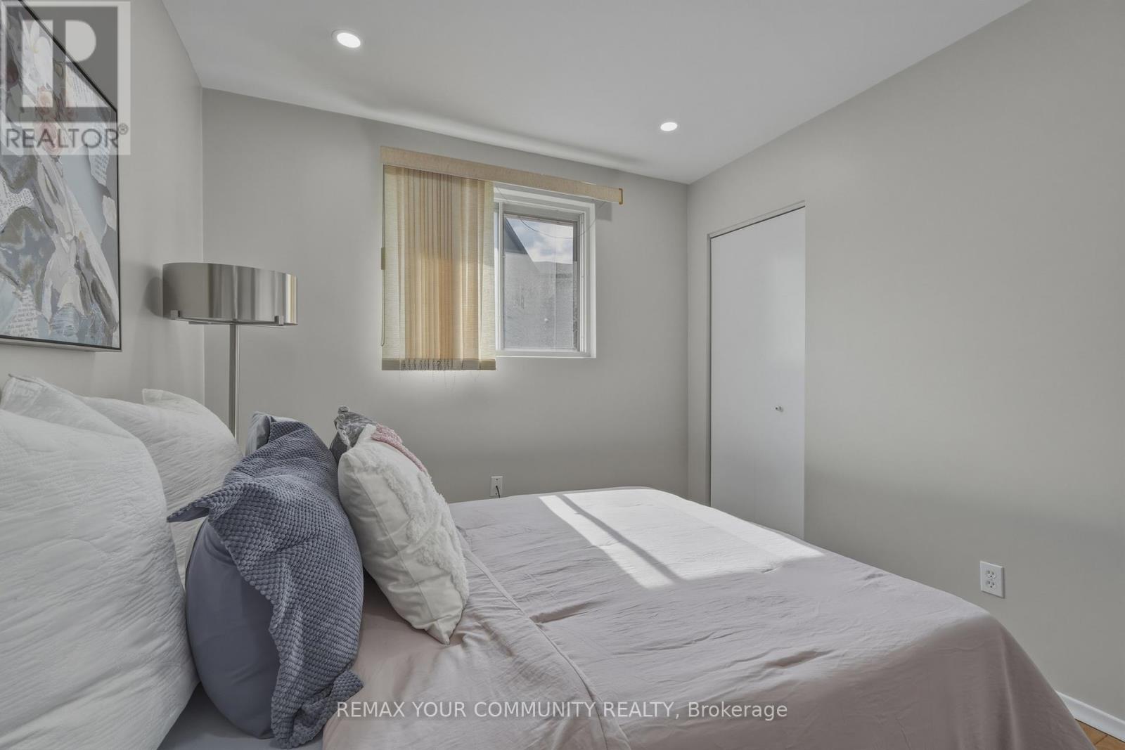 3091 RYMAL ROAD - 25