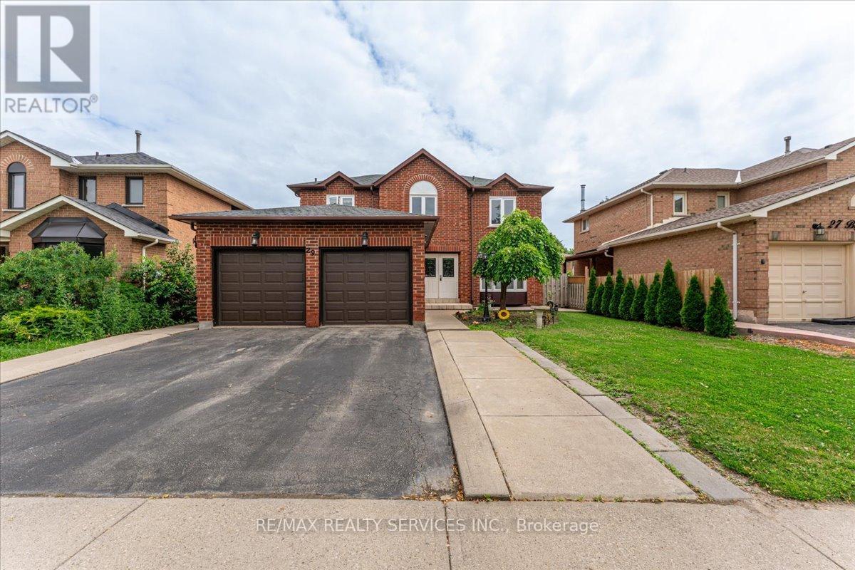 29 BRYDON CRESCENT - 5