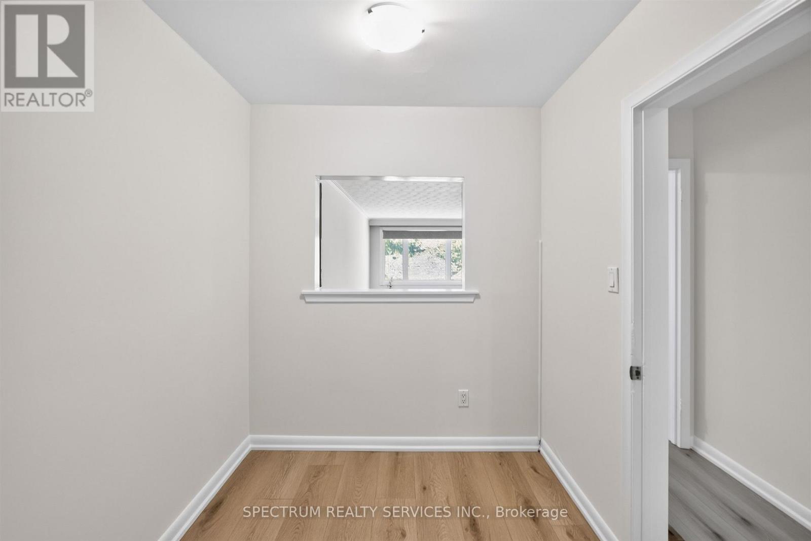 37 NEWLIN CRESCENT - 23