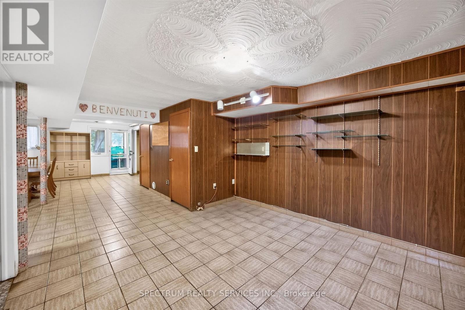 37 NEWLIN CRESCENT - 38