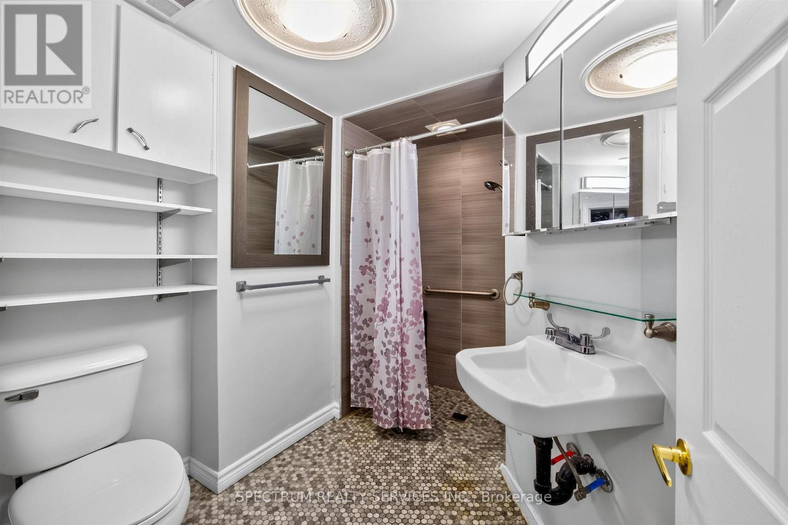 37 NEWLIN CRESCENT - 42