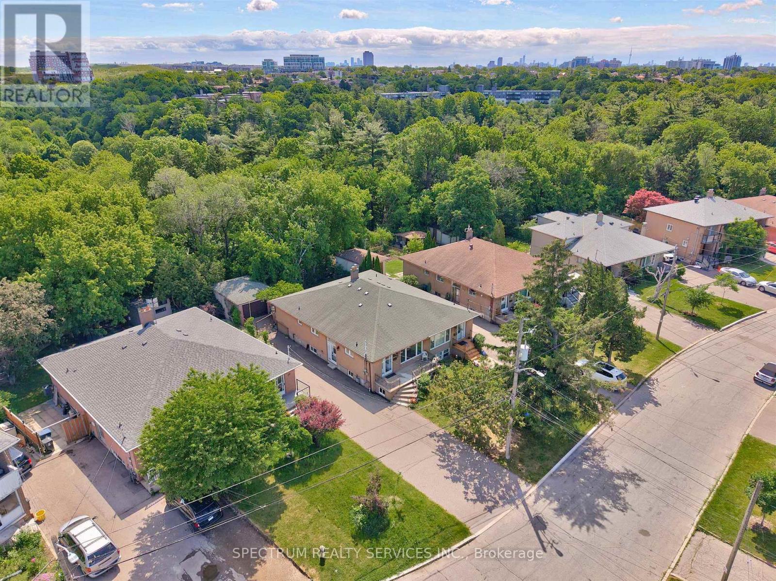 37 NEWLIN CRESCENT - 7