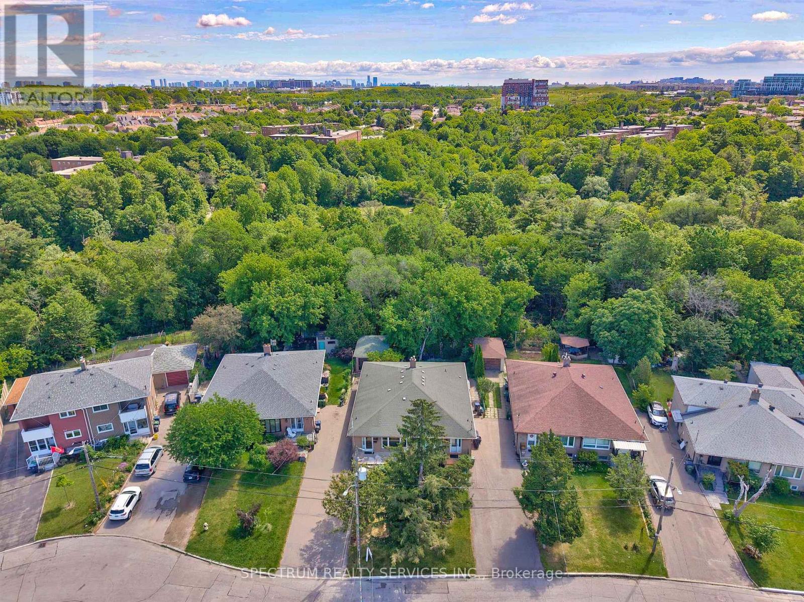 37 NEWLIN CRESCENT - 8