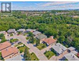 Bathroom - 37 Newlin Crescent, Toronto, ON M3L1X5 Photo 12