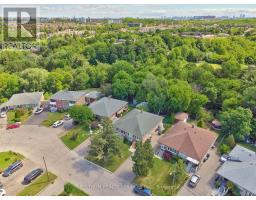 Kitchen - 37 Newlin Crescent, Toronto, ON M3L1X5 Photo 9