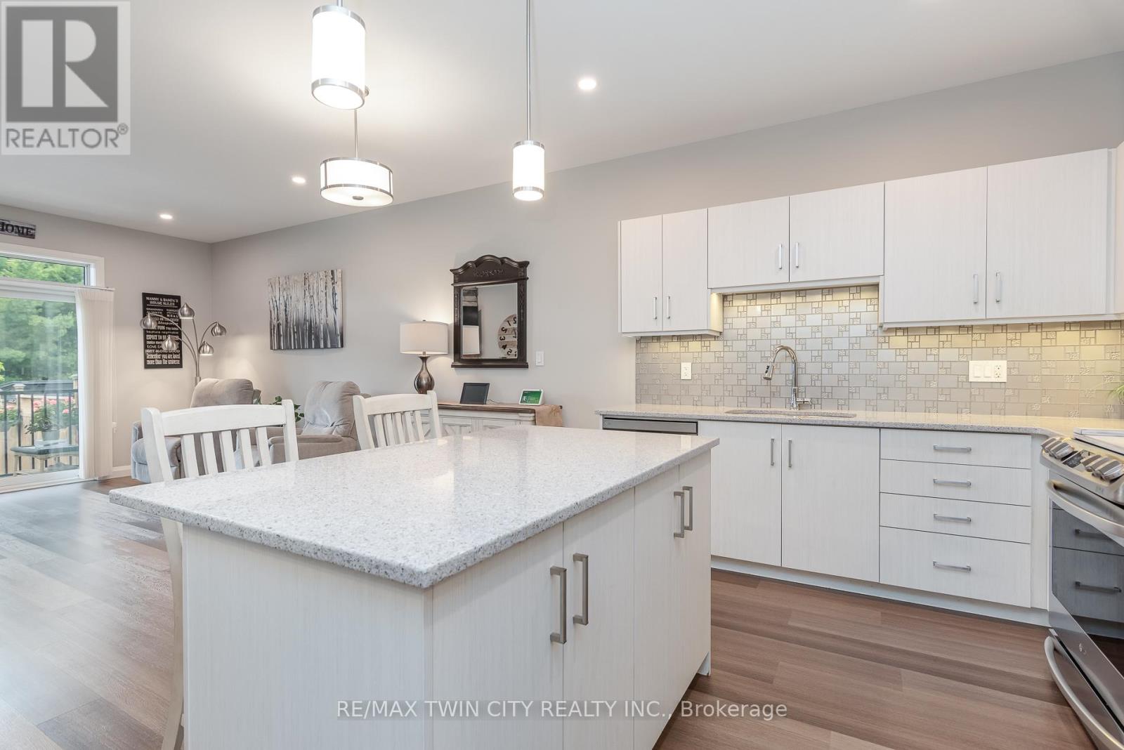 82 ROWE AVENUE - 8