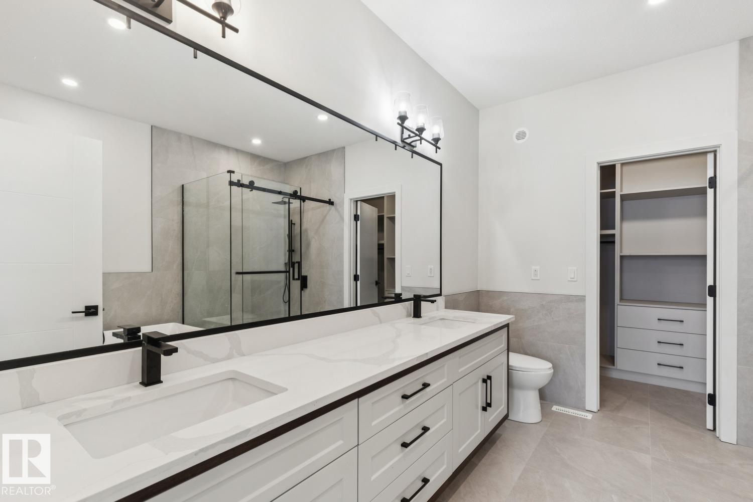 6269 19 ST NE - 34