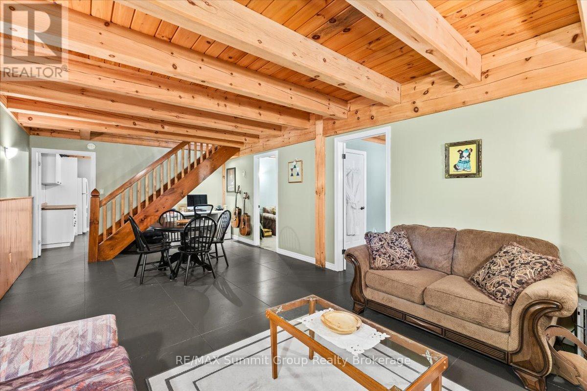455504 CONCESSION 3B - 21