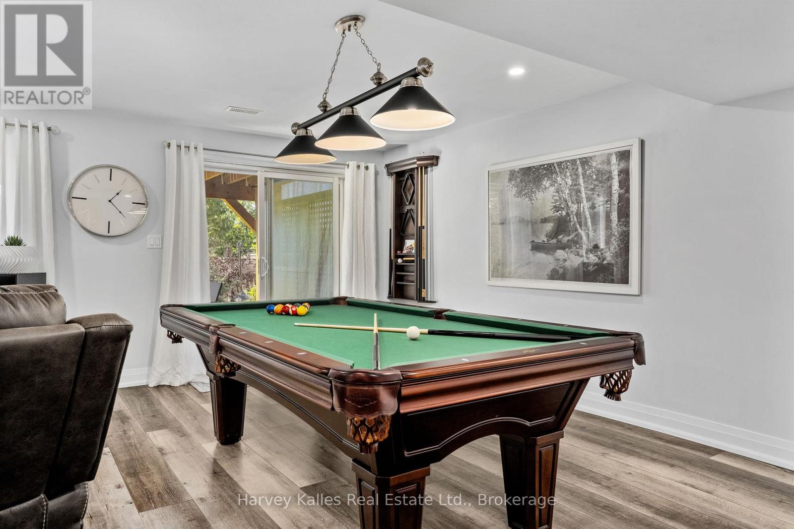 5 BRAESIDE CRESCENT - 31