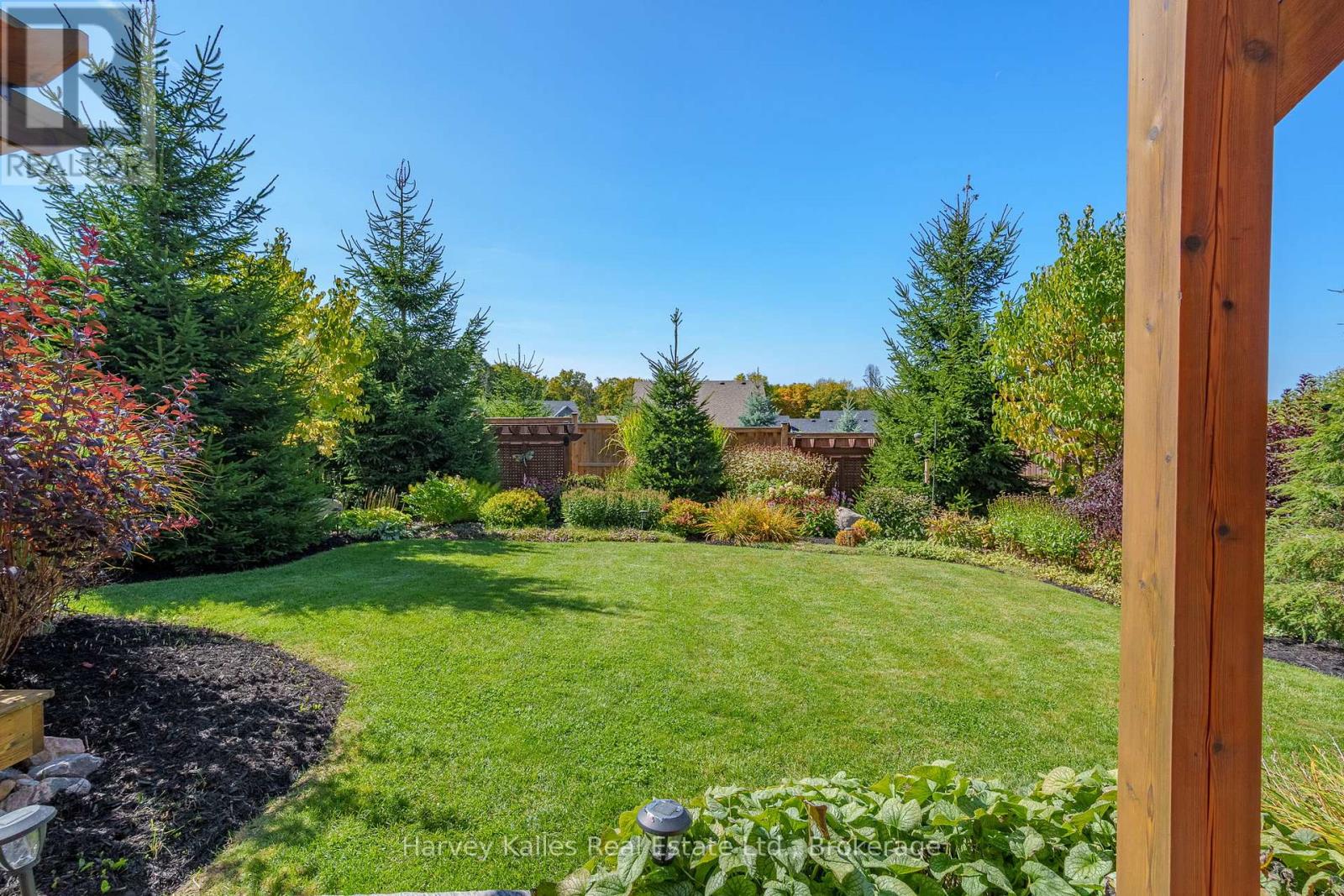5 BRAESIDE CRESCENT - 38