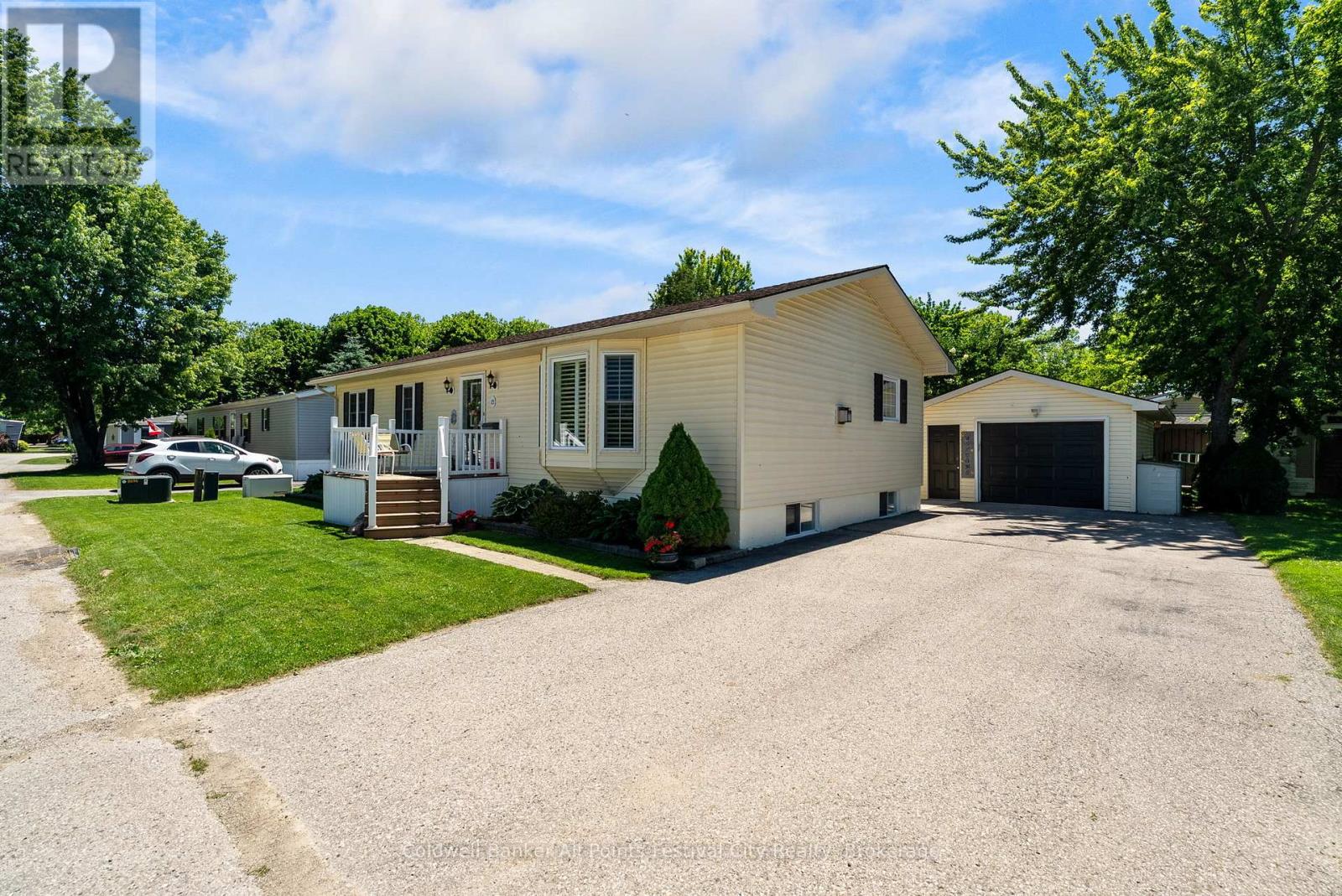 13 WATERGATE DRIVE - Image 2