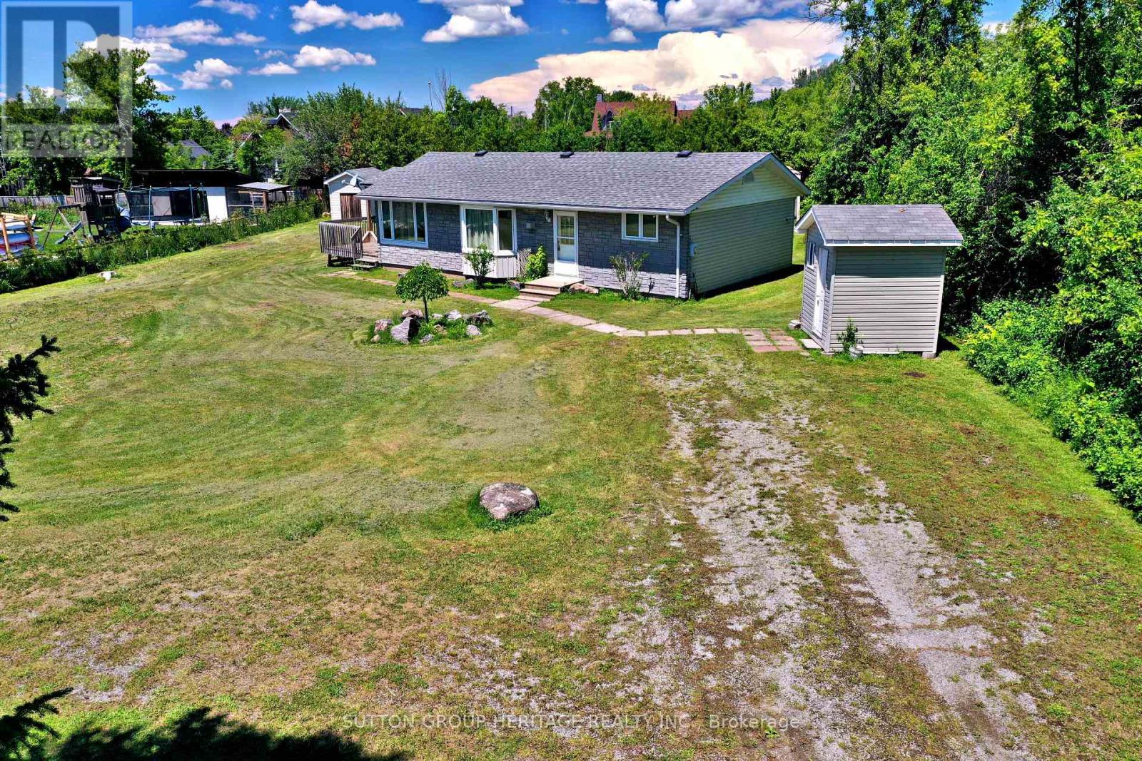 2900 CONCESSION RD A ROAD - 1
