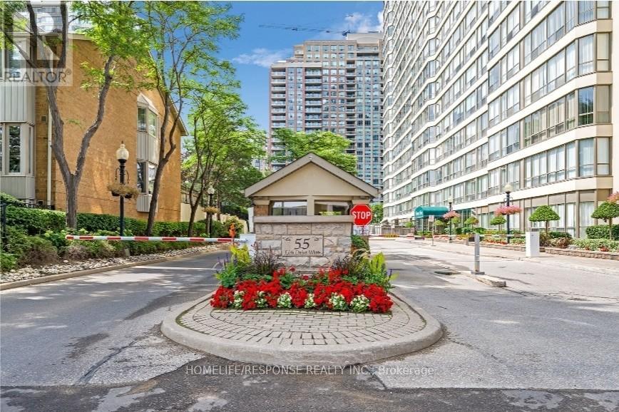 #1601 55 ELM DRIVE W - 1