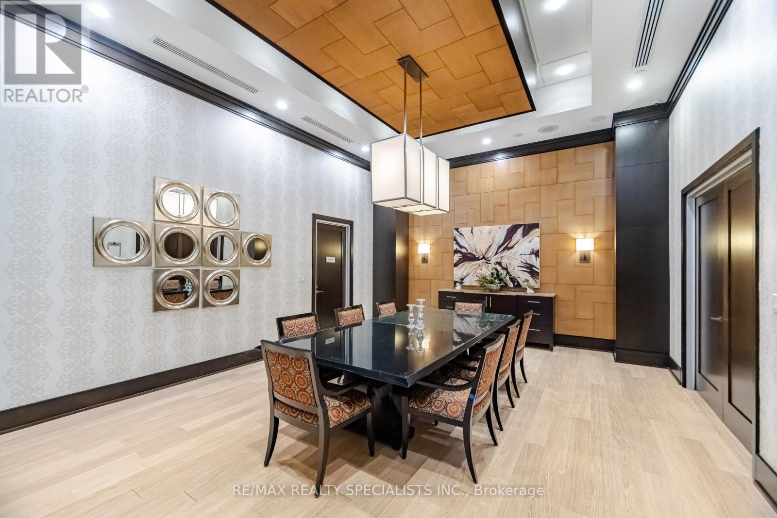 #714 100 HARRISON GARDEN BOULEVARD - 42