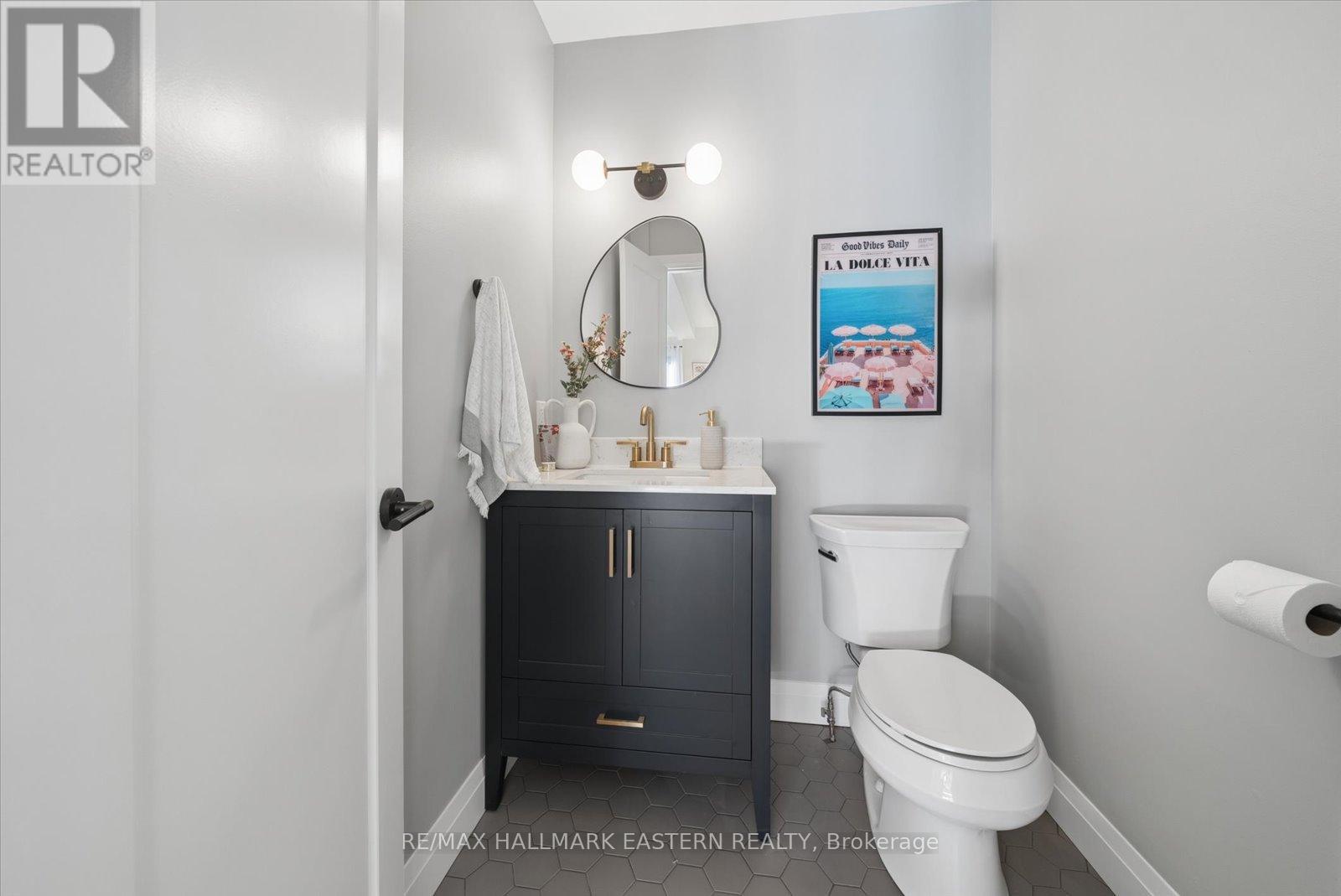 1565 FAIR AVENUE - 14