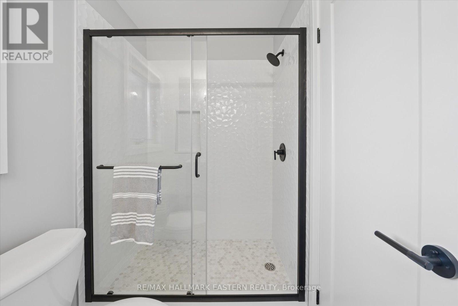 1565 FAIR AVENUE - 28