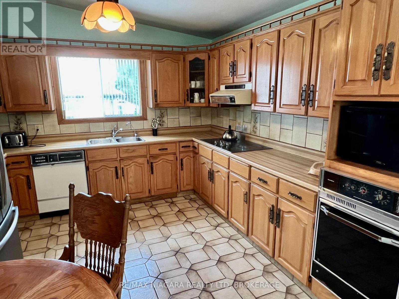 4628 BALDWIN AVENUE - 18