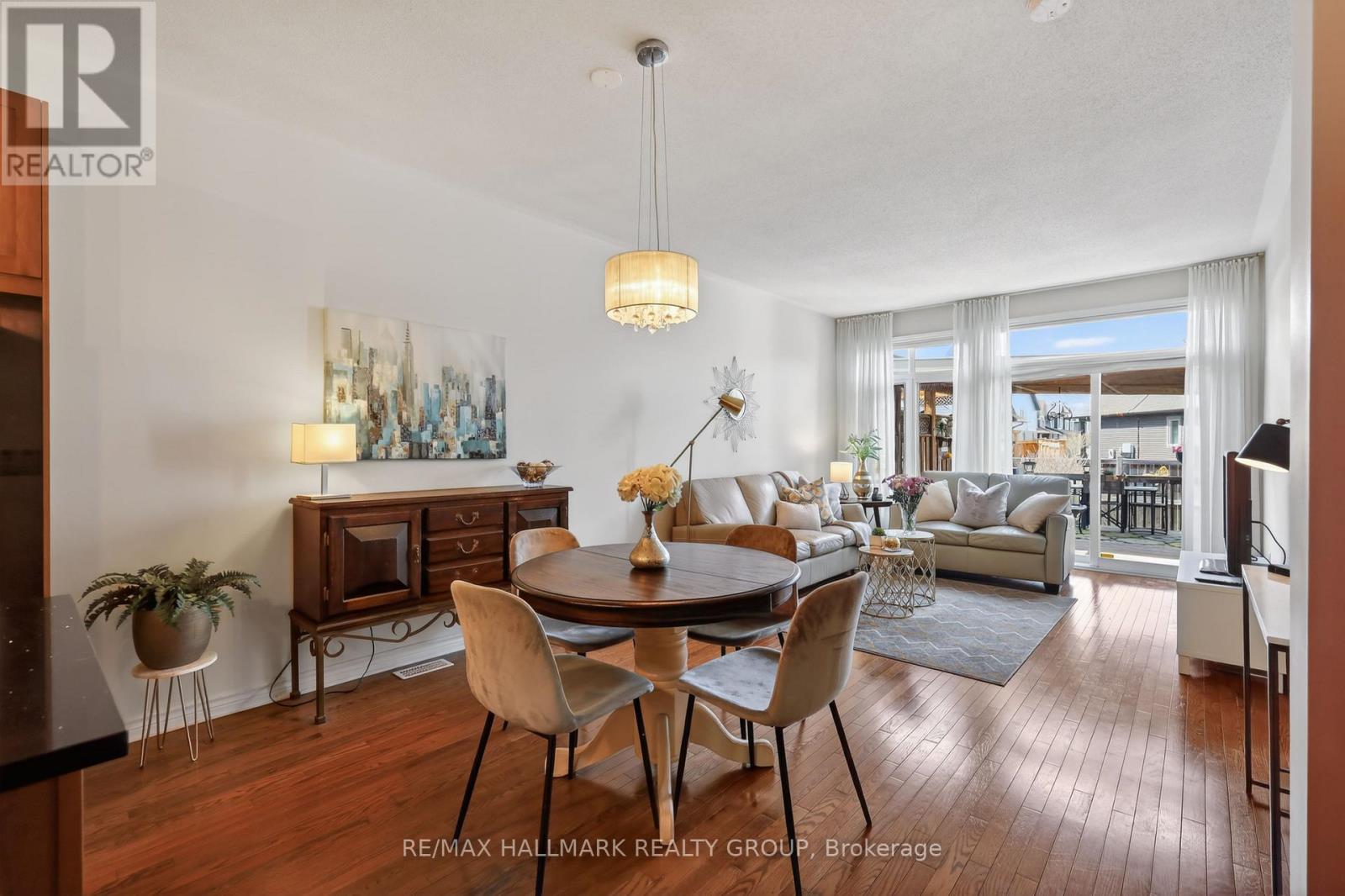 236 BULRUSH CRESCENT - 7