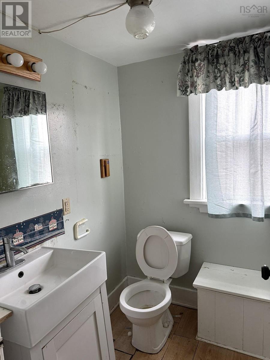 61 Lawrencetown Lane - 28